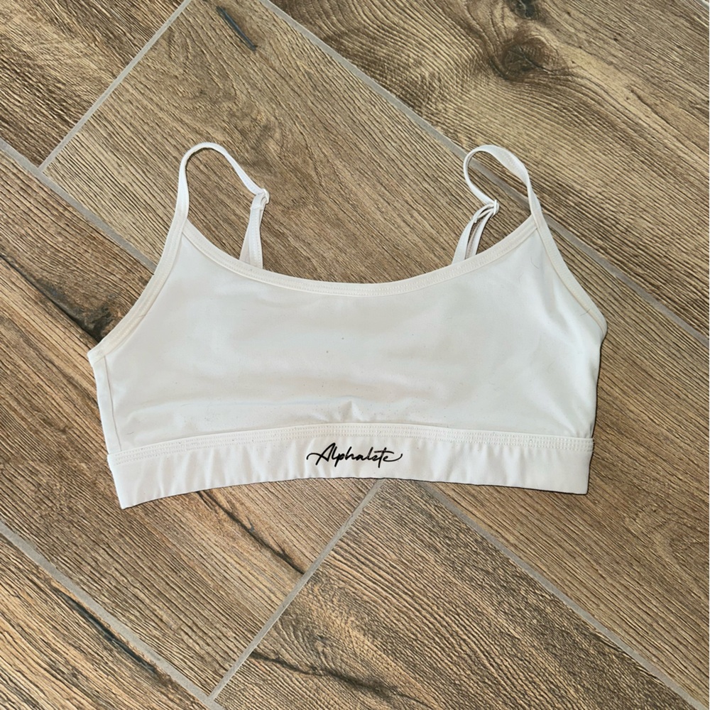 Alphalete Surface Bra White